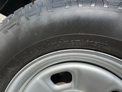 Used 2016 RAM 1500 Tradesman image 21