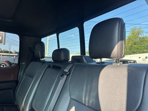 Used 2021 Ford F150 Lariat w/ Equipment Group 502A High AWD/4WD image 22
