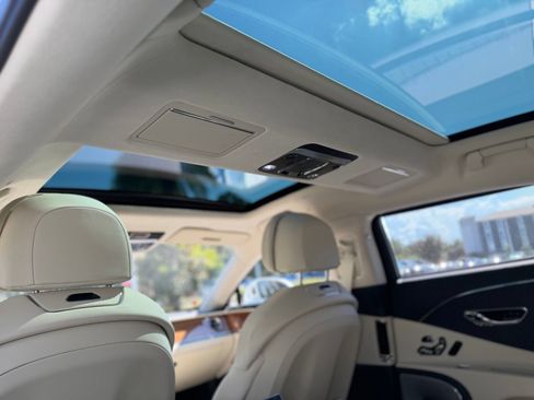 New 2026 Bentley Flying Spur Plug-In Hybrid AWD/4WD image 31