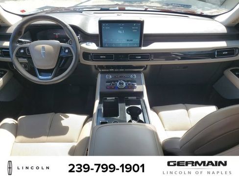 Certified 2022 Lincoln Aviator Reserve AWD/4WD image 17
