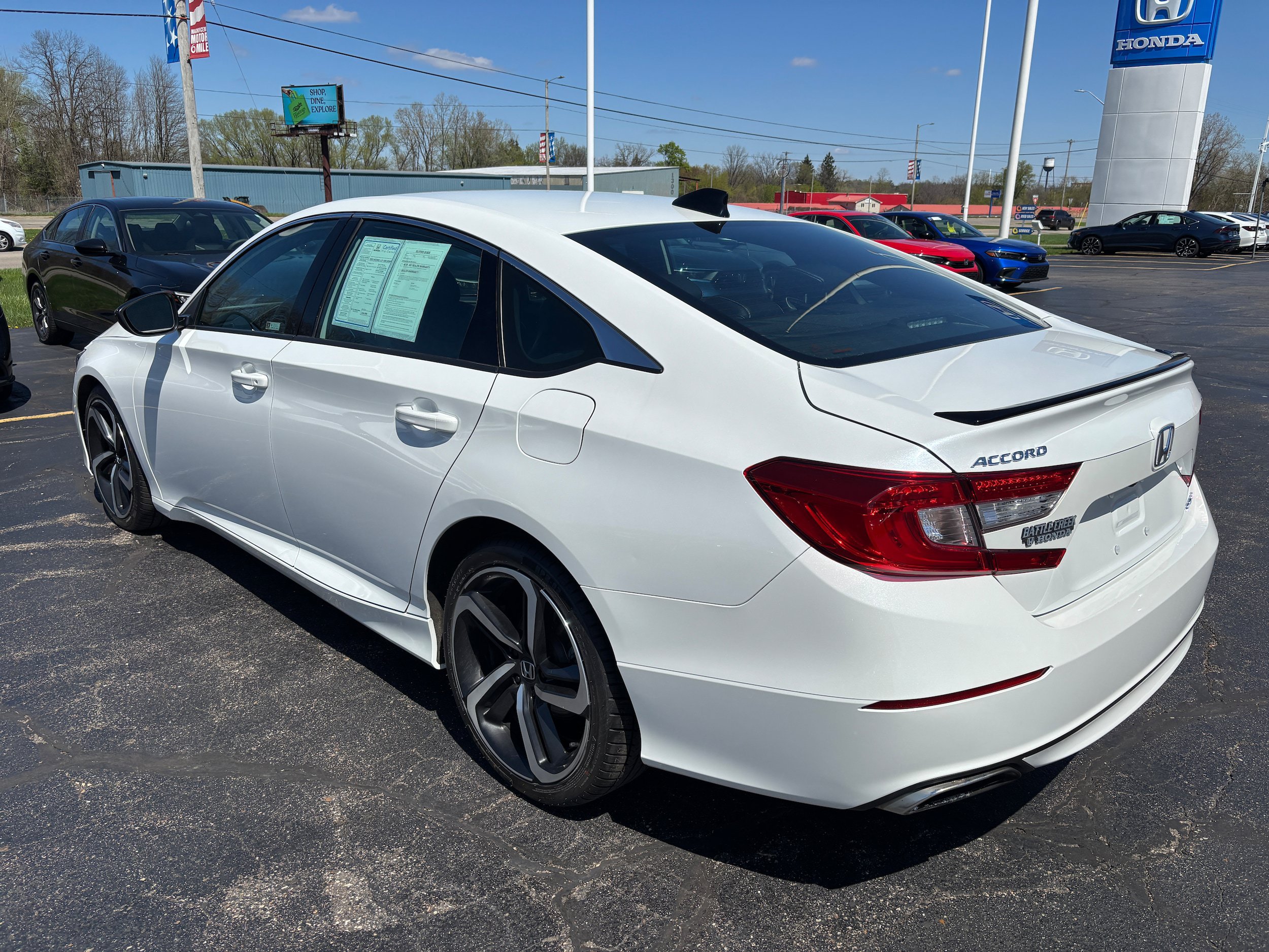 Used 2022 Honda Accord Sport image 8