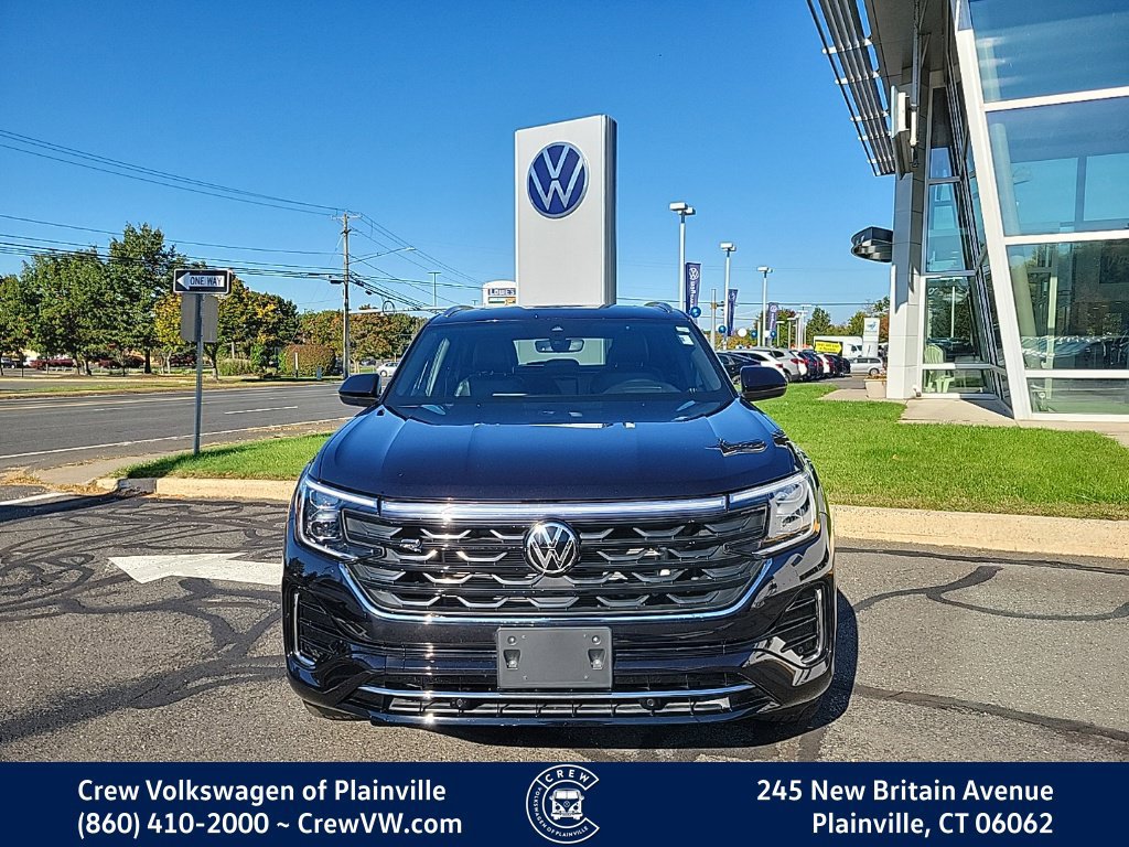 Certified 2024 Volkswagen Atlas Cross Sport SEL R-Line w/ Adventure Package AWD/4WD image 2