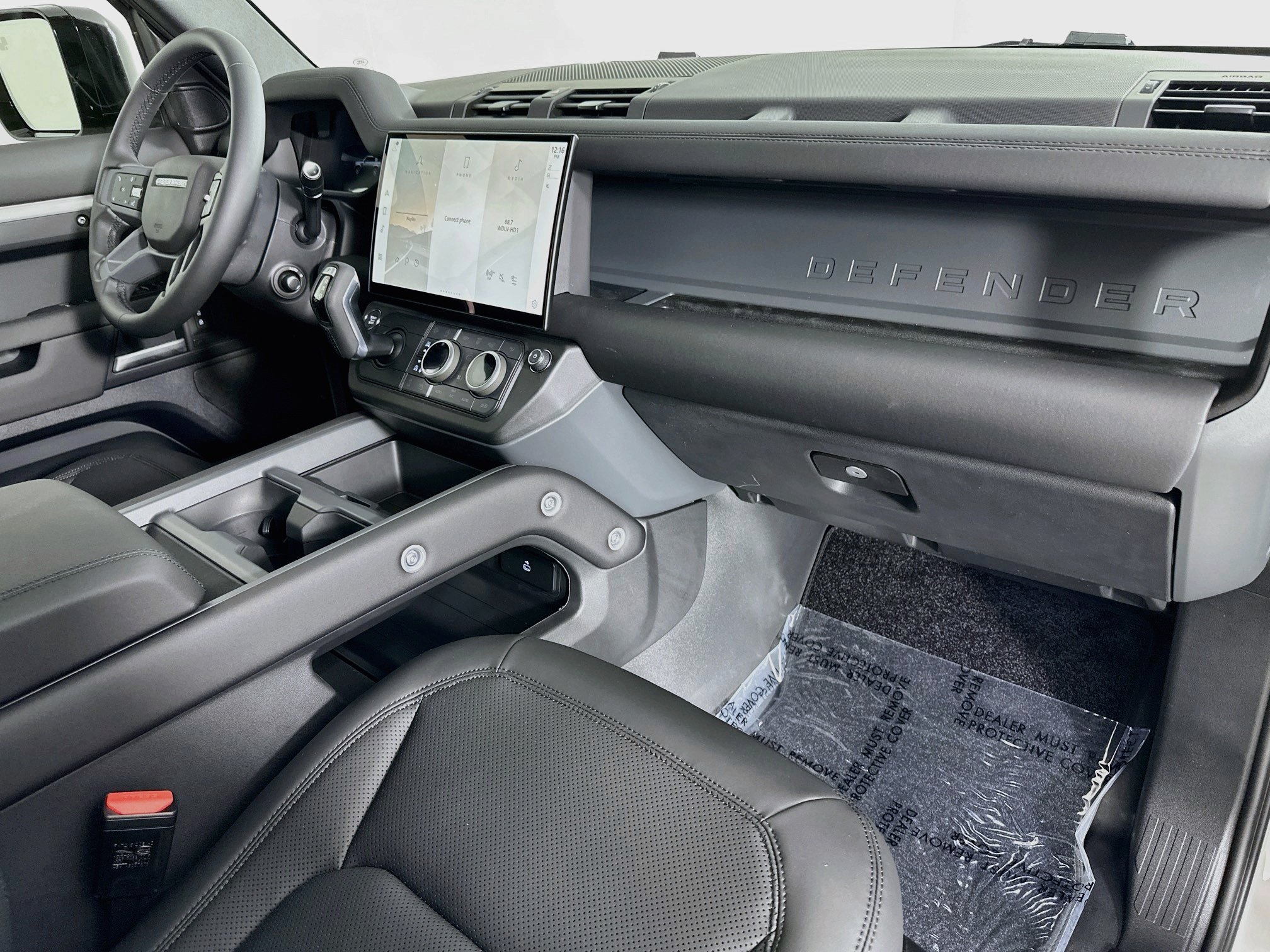 New 2026 Land Rover Defender 110 S AWD/4WD image 27