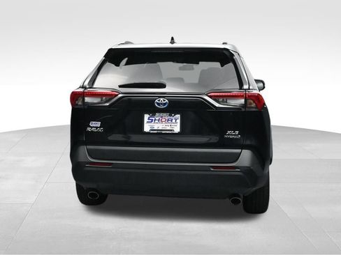 Used 2023 Toyota RAV4 XLE w/ XLE Grade Weather Package AWD/4WD image 4
