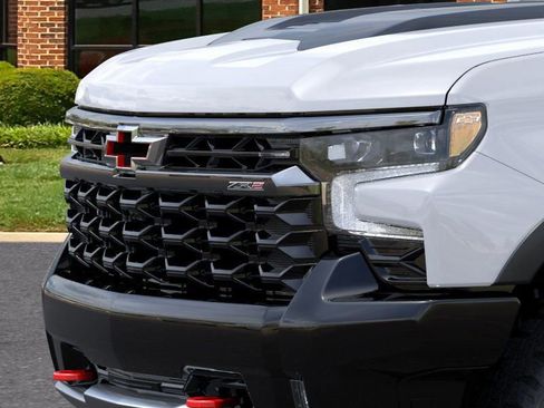 New 2026 Chevrolet Silverado 1500 ZR2 image 13