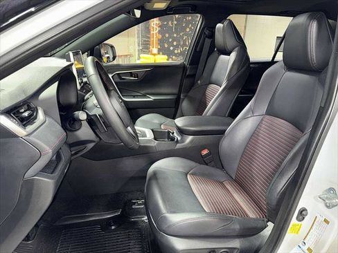 Certified 2022 Toyota RAV4 XSE image 15