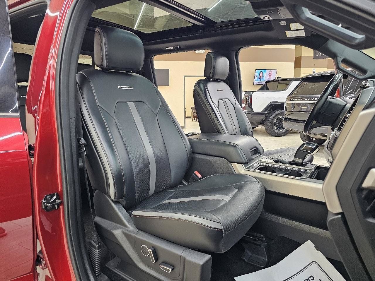 Used 2018 Ford F150 Platinum w/ Equipment Group 701A Luxury RWD image 20