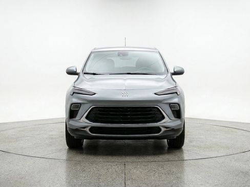 Used 2025 Buick Encore GX Preferred image 2