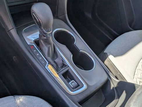 Used 2024 Chevrolet Equinox LS w/ LS Convenience Package image 25