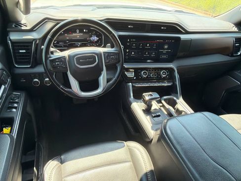 Used 2024 GMC Sierra 1500 Denali w/ Denali Reserve Package AWD/4WD image 22