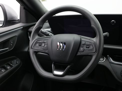 Used 2026 Buick Envista Preferred FWD image 30