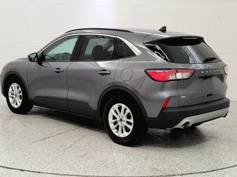 Used 2021 Ford Escape SE w/ Convenience Package image 5