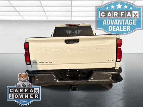 Used 2025 Chevrolet Silverado 2500 LTZ w/ LTZ Convenience Package AWD/4WD image 4