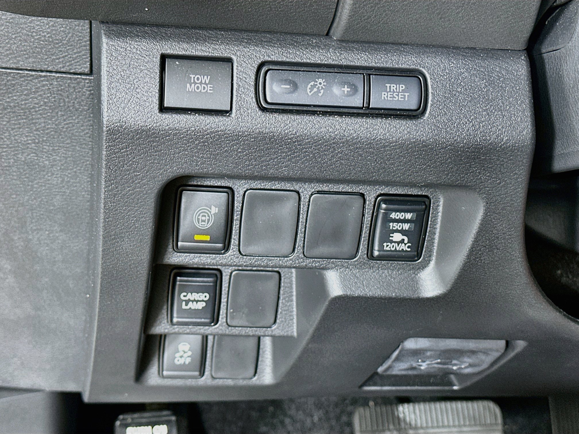Used 2026 Nissan Frontier Pro-X w/ Pro-X Convenience Package RWD image 17