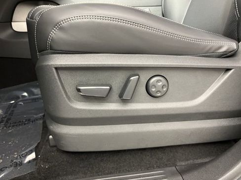 New 2026 Nissan Armada PRO-4X image 32