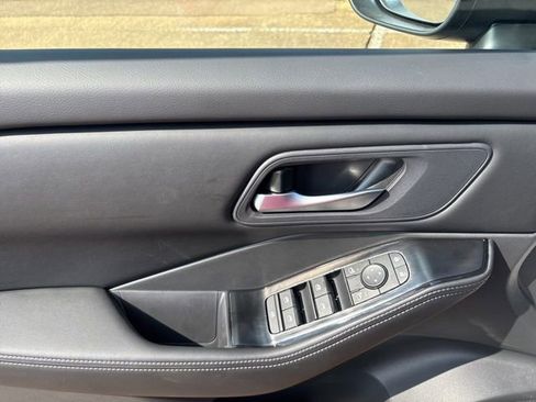 New 2026 Nissan Rogue SV image 11