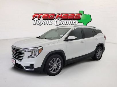 Used 2024 GMC Terrain SLT