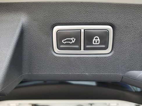 Certified 2022 Kia Sorento SX image 7