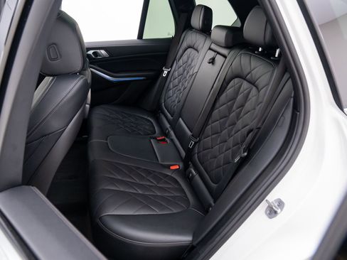 Used 2023 BMW X5 xDrive45e w/ Climate Comfort Package image 17