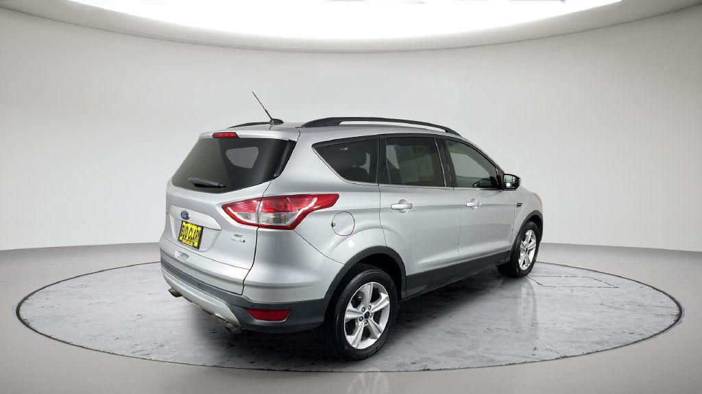 Used 2014 Ford Escape SE w/ Equipment Group 201A AWD/4WD image 7