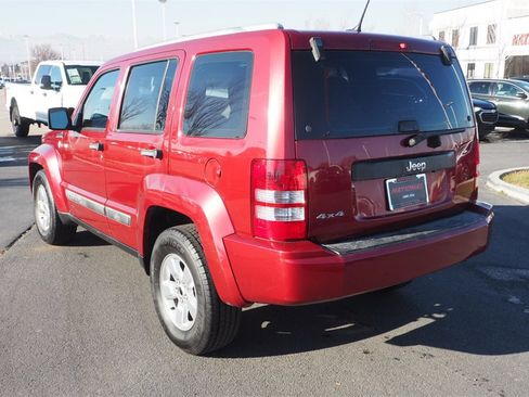 Used 2012 Jeep Liberty Sport image 5
