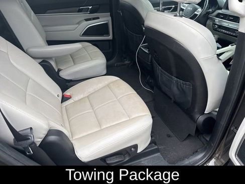 Used 2022 Kia Telluride EX w/ EX Premium Package AWD/4WD image 8