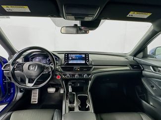 Used 2018 Honda Accord Sport video 3