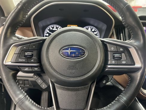 Used 2021 Subaru Outback Touring w/ Popular Package #2 AWD/4WD image 18