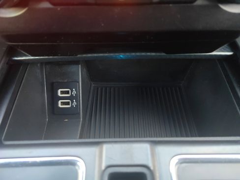 Used 2019 Ford F150 XLT w/ Equipment Group 302A Luxury image 17