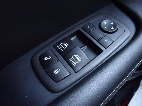 Used 2023 Dodge Challenger R/T w/ Plus Package image 22