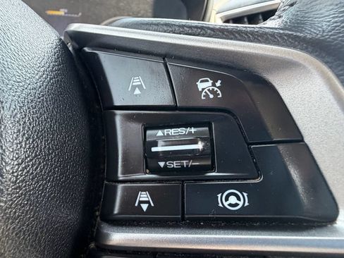 Used 2020 Subaru Forester Premium AWD/4WD image 19