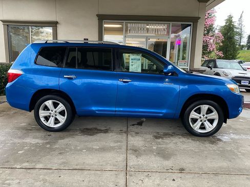 Used 2008 Toyota Highlander Limited AWD/4WD image 6