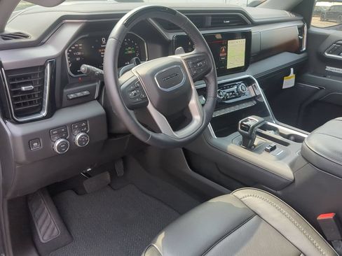 Used 2026 GMC Sierra 1500 Denali AWD/4WD image 10