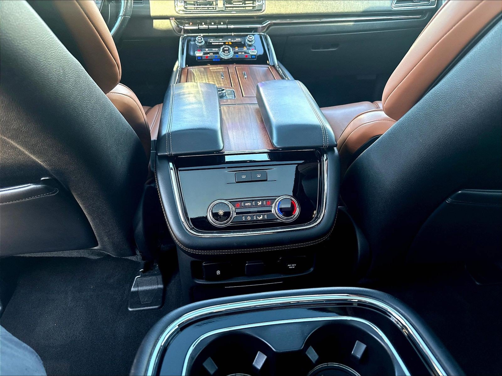 Used 2019 Lincoln Navigator L Reserve AWD/4WD image 15