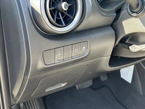 Used 2023 Hyundai Kona SE w/ Cargo Package image 19