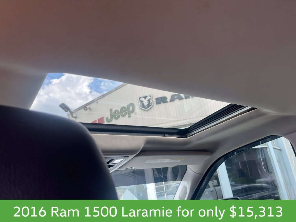 Used 2016 RAM 1500 Laramie w/ Convenience Group AWD/4WD image 11