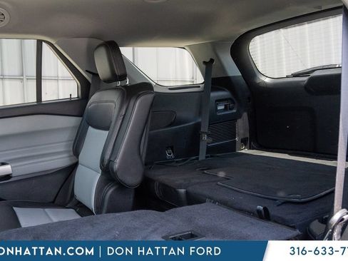 Used 2023 Ford Explorer XLT w/ Equipment Group 202A AWD/4WD image 20