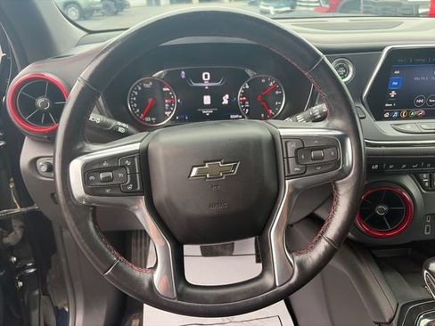 Used 2021 Chevrolet Blazer RS w/ Enhanced Convenience Package FWD image 14