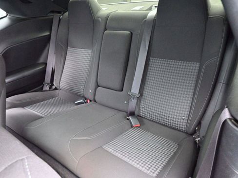 Used 2016 Ford Mustang Coupe w/ Equipment Group 051A image 23