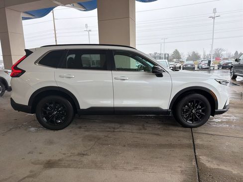 Certified 2024 Honda CR-V Sport image 6