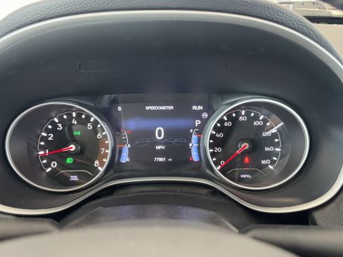 Used 2020 Jeep Compass Limited AWD/4WD image 11