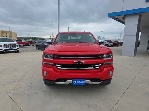 Used 2018 Chevrolet Silverado 1500 LTZ Z71 w/ LTZ Plus Package AWD/4WD image 2