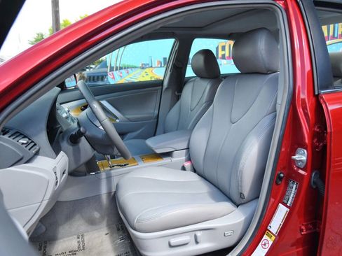 Used 2007 Toyota Camry XLE FWD image 17