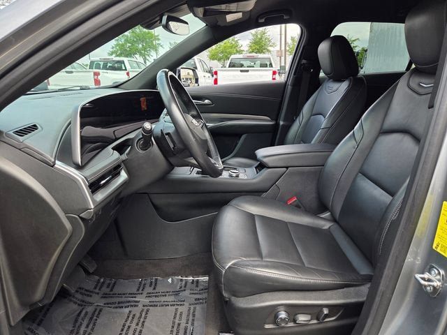 Used 2024 Cadillac XT4 Premium Luxury FWD image 9