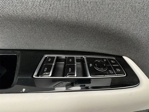 New 2025 Cadillac Escalade IQ Luxury 1 w/ Smart Trailering package image 13