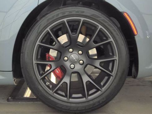 Used 2022 Dodge Charger SRT Hellcat w/ Harman/Kardon Audio Group image 13