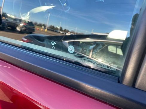 Used 2021 Chevrolet Colorado Z71 w/ Safety Package image 29