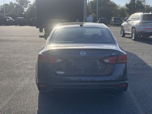 Used 2019 Nissan Altima 2.5 SV image 7