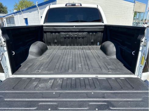 Used 2019 Toyota Tundra SR5 AWD/4WD image 15