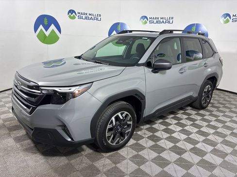 Used 2026 Subaru Forester Premium image 3